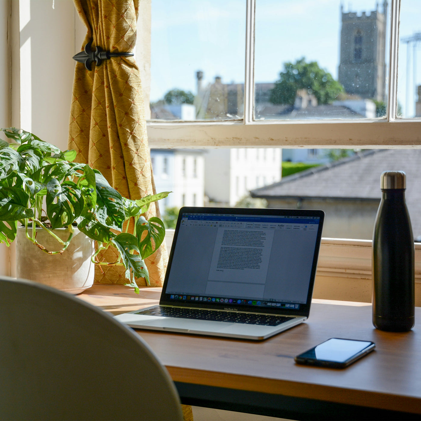 Diffuseurs d’huiles essentielles pour le bureau : un atout pour le travail
